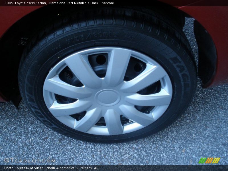 Barcelona Red Metallic / Dark Charcoal 2009 Toyota Yaris Sedan