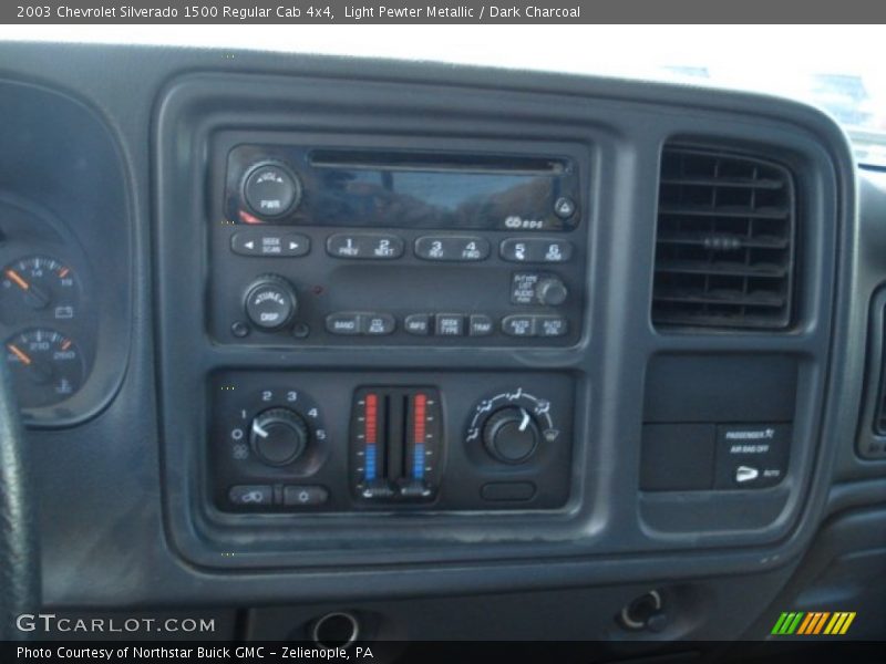 Light Pewter Metallic / Dark Charcoal 2003 Chevrolet Silverado 1500 Regular Cab 4x4