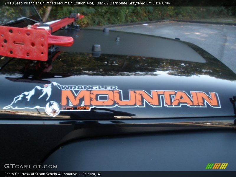 Black / Dark Slate Gray/Medium Slate Gray 2010 Jeep Wrangler Unlimited Mountain Edition 4x4