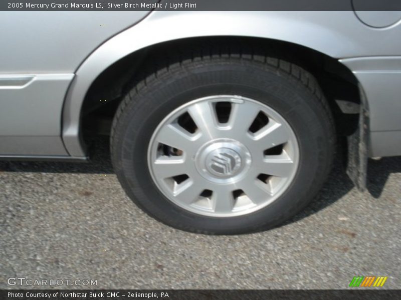 Silver Birch Metallic / Light Flint 2005 Mercury Grand Marquis LS