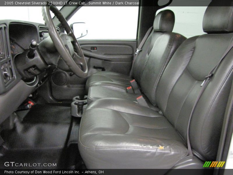 Front Seat of 2005 Silverado 2500HD LT Crew Cab