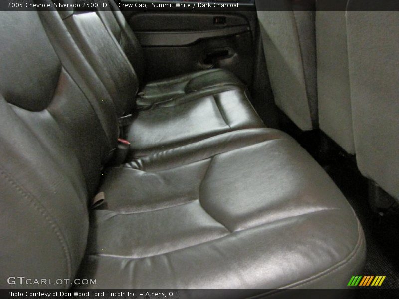Summit White / Dark Charcoal 2005 Chevrolet Silverado 2500HD LT Crew Cab