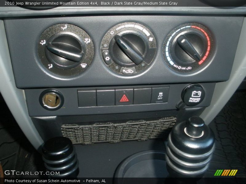 Black / Dark Slate Gray/Medium Slate Gray 2010 Jeep Wrangler Unlimited Mountain Edition 4x4
