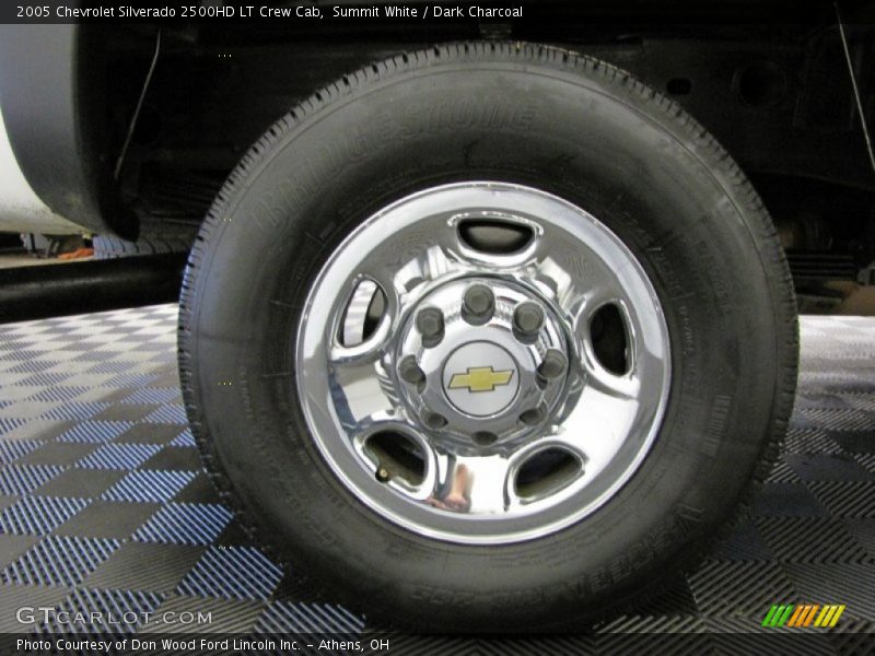  2005 Silverado 2500HD LT Crew Cab Wheel