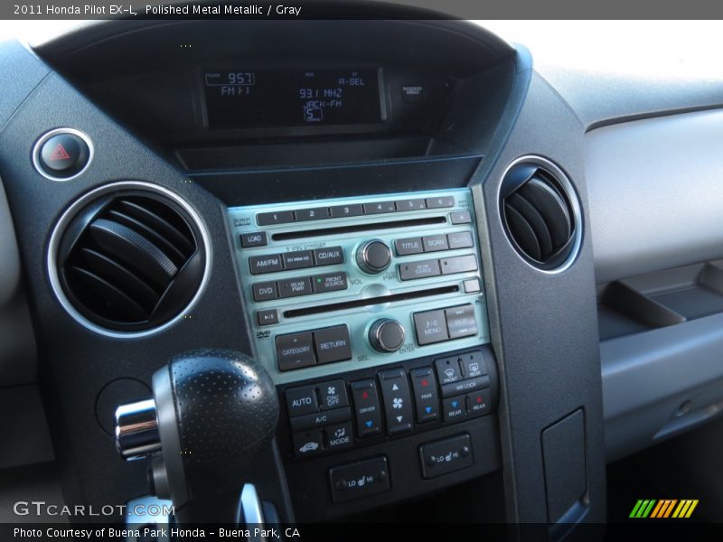 Polished Metal Metallic / Gray 2011 Honda Pilot EX-L