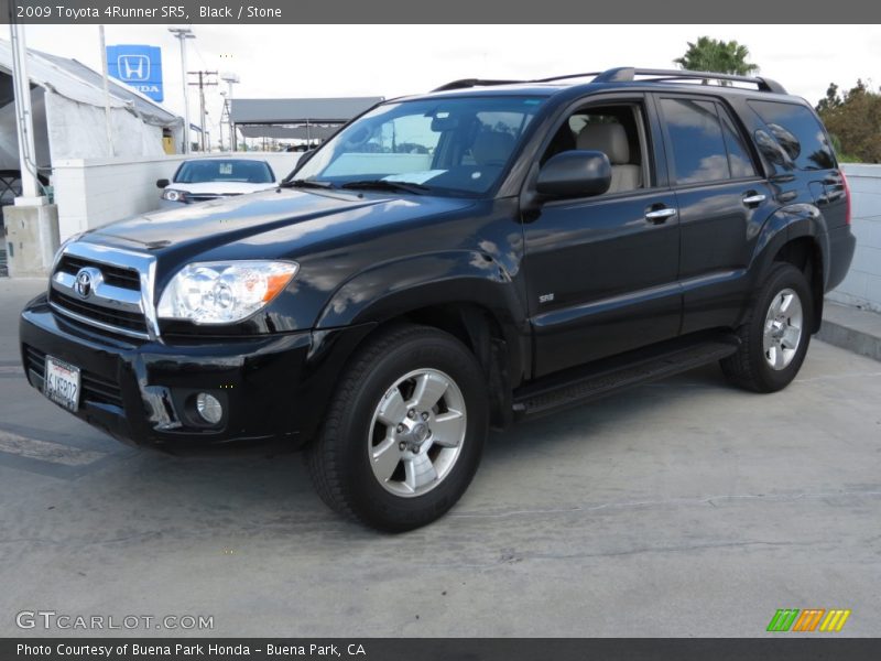 Front 3/4 View of 2009 4Runner SR5