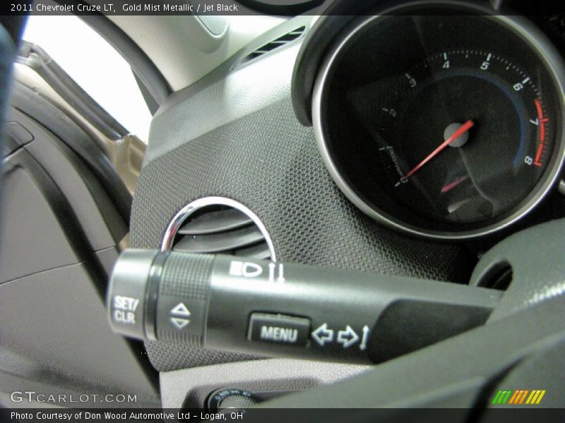 Gold Mist Metallic / Jet Black 2011 Chevrolet Cruze LT
