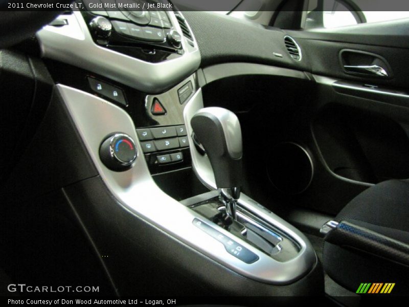 Gold Mist Metallic / Jet Black 2011 Chevrolet Cruze LT