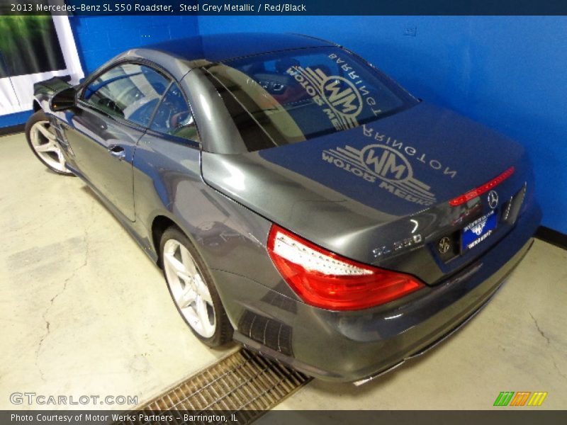 Steel Grey Metallic / Red/Black 2013 Mercedes-Benz SL 550 Roadster