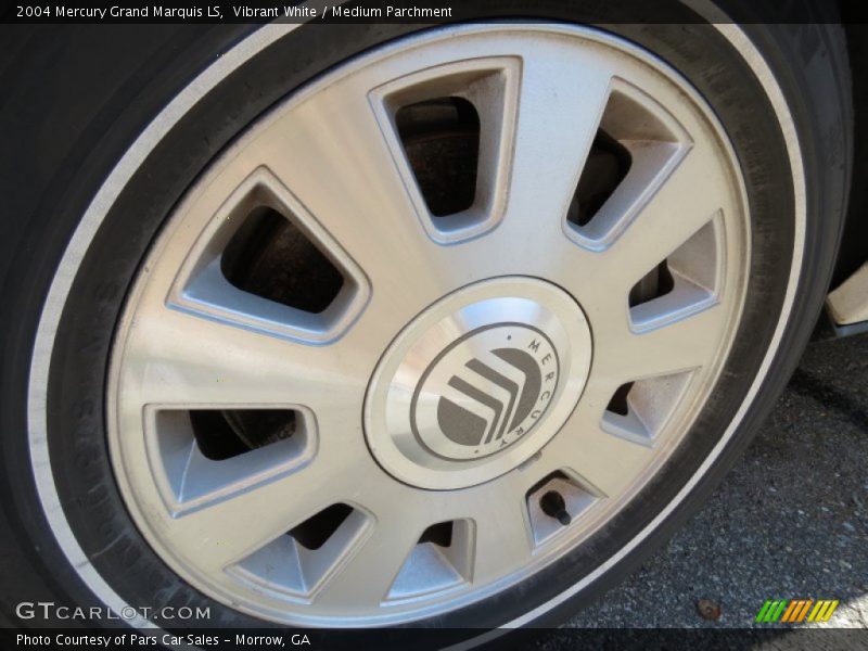 Vibrant White / Medium Parchment 2004 Mercury Grand Marquis LS