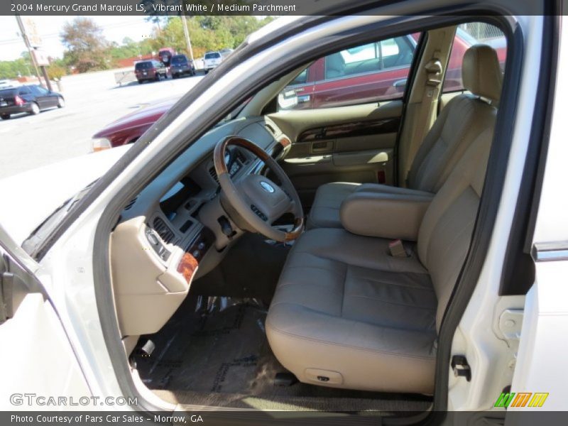 Vibrant White / Medium Parchment 2004 Mercury Grand Marquis LS