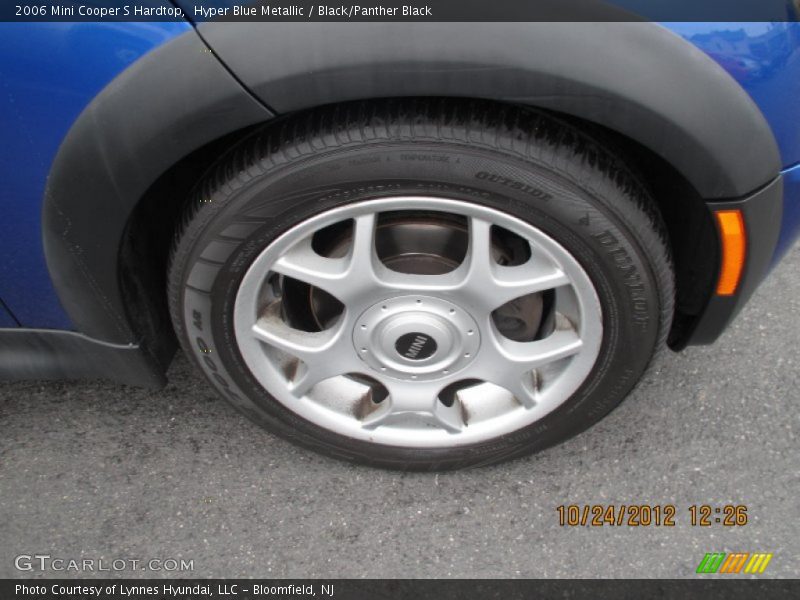 Hyper Blue Metallic / Black/Panther Black 2006 Mini Cooper S Hardtop