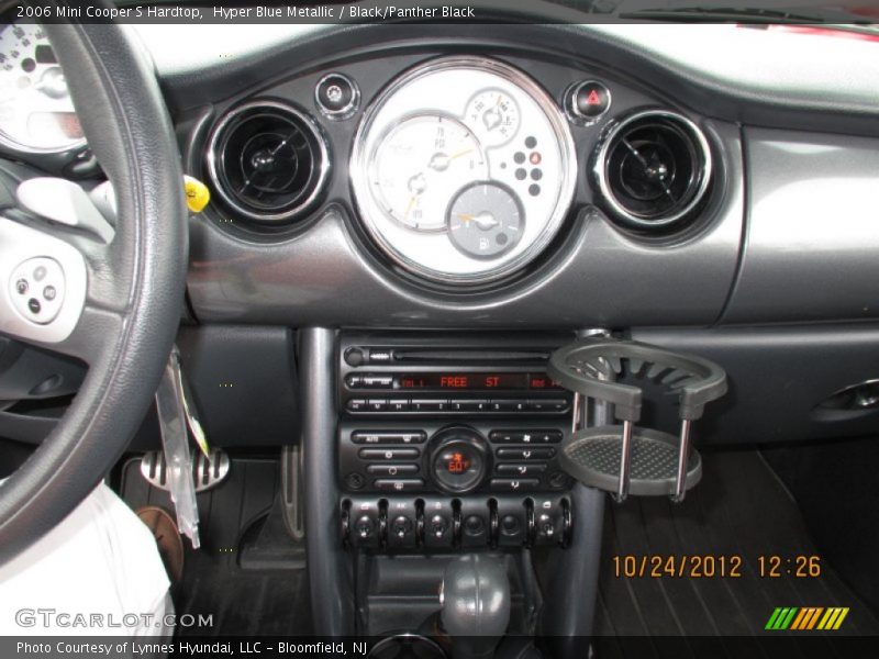 Hyper Blue Metallic / Black/Panther Black 2006 Mini Cooper S Hardtop