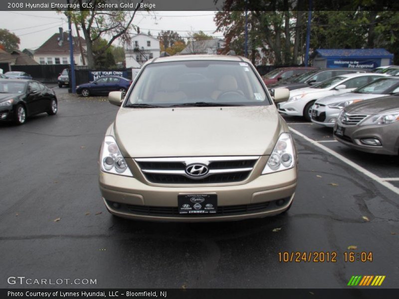 Sonora Gold / Beige 2008 Hyundai Entourage GLS