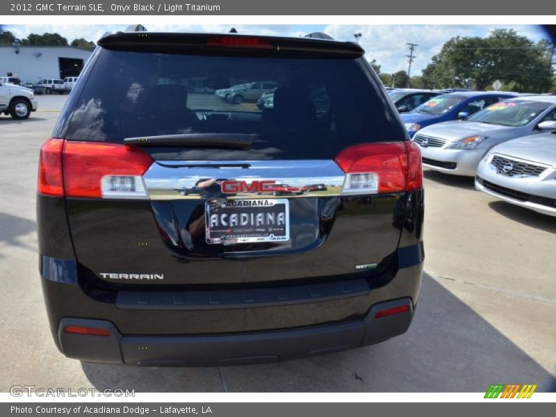 Onyx Black / Light Titanium 2012 GMC Terrain SLE