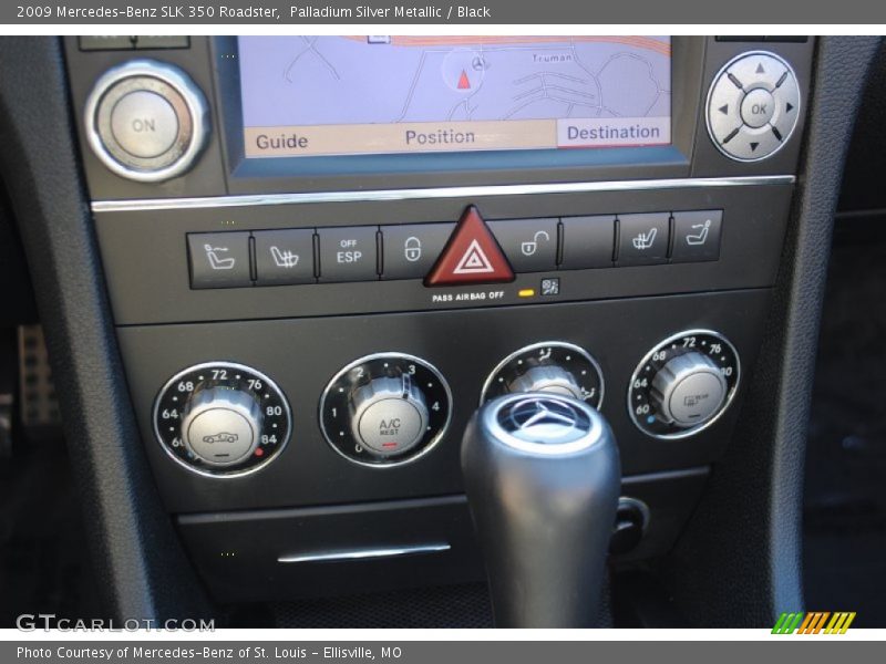Controls of 2009 SLK 350 Roadster