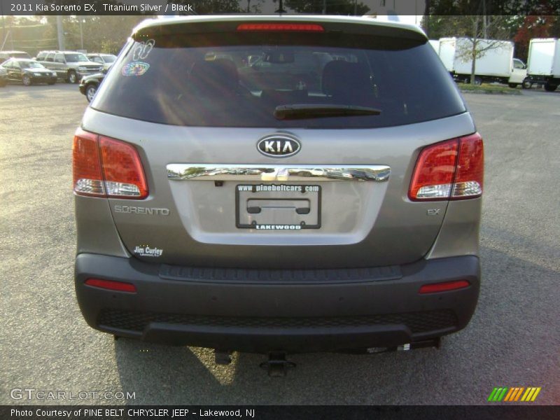 Titanium Silver / Black 2011 Kia Sorento EX