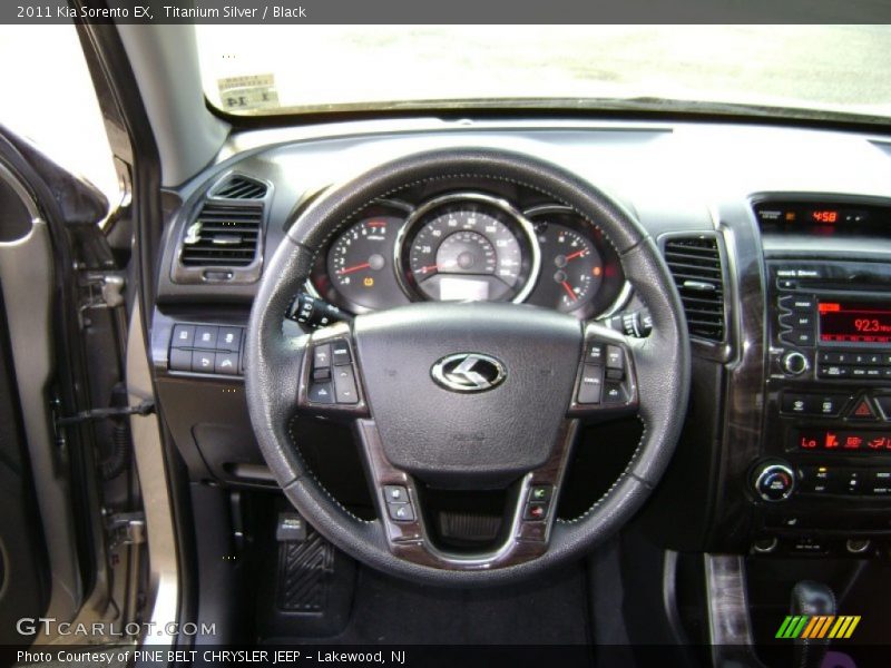Titanium Silver / Black 2011 Kia Sorento EX
