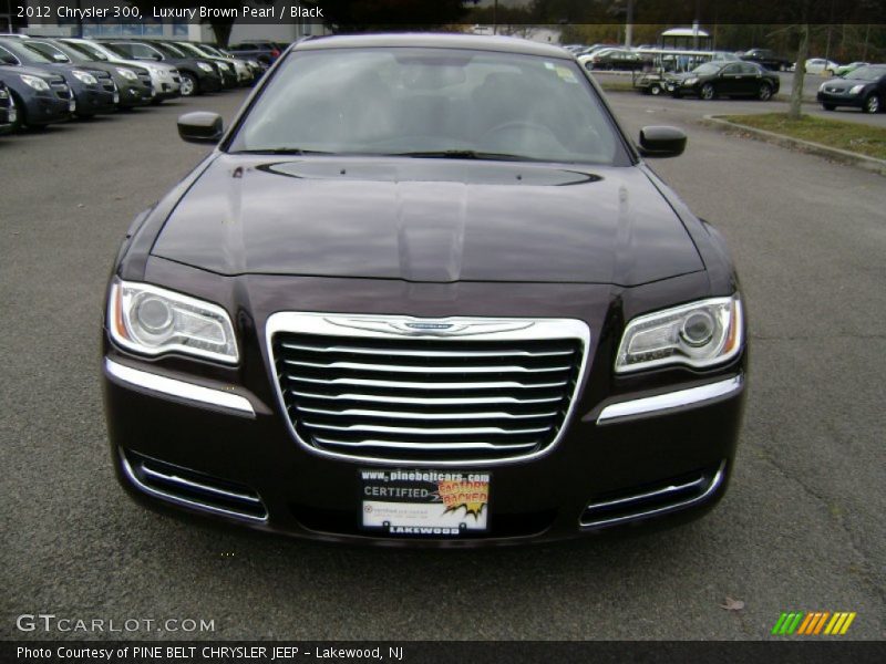 Luxury Brown Pearl / Black 2012 Chrysler 300