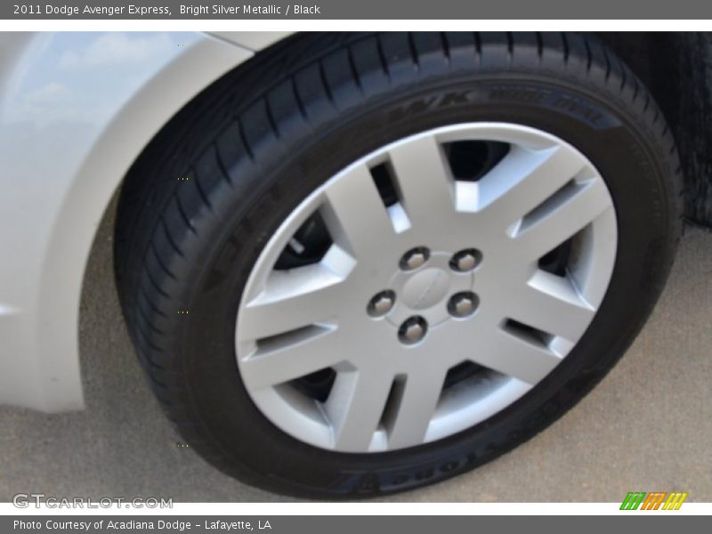 Bright Silver Metallic / Black 2011 Dodge Avenger Express