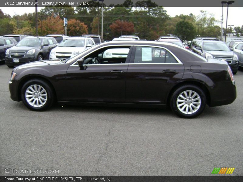 Luxury Brown Pearl / Black 2012 Chrysler 300