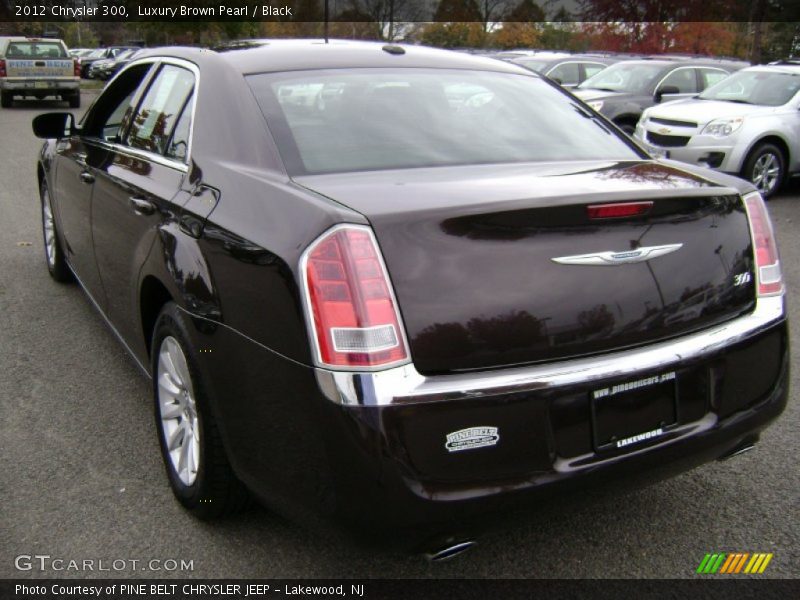 Luxury Brown Pearl / Black 2012 Chrysler 300