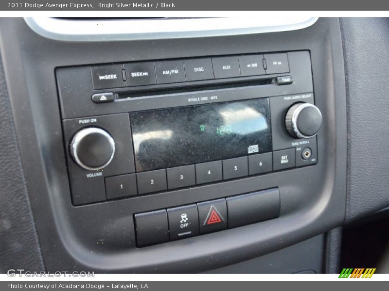 Bright Silver Metallic / Black 2011 Dodge Avenger Express