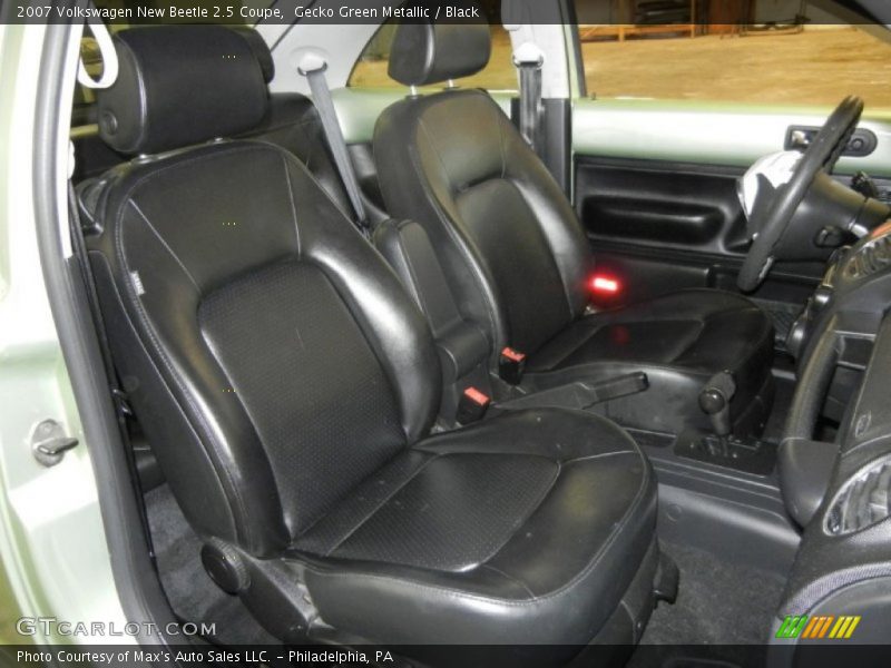 Gecko Green Metallic / Black 2007 Volkswagen New Beetle 2.5 Coupe