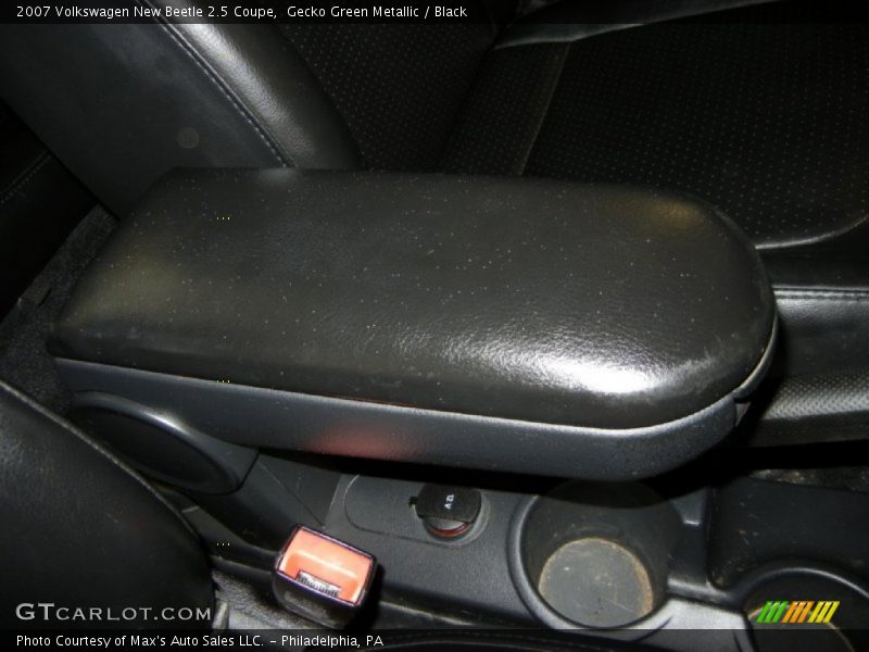 Gecko Green Metallic / Black 2007 Volkswagen New Beetle 2.5 Coupe