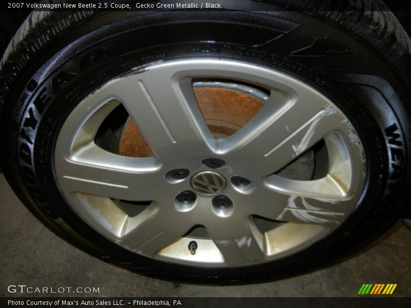 Gecko Green Metallic / Black 2007 Volkswagen New Beetle 2.5 Coupe