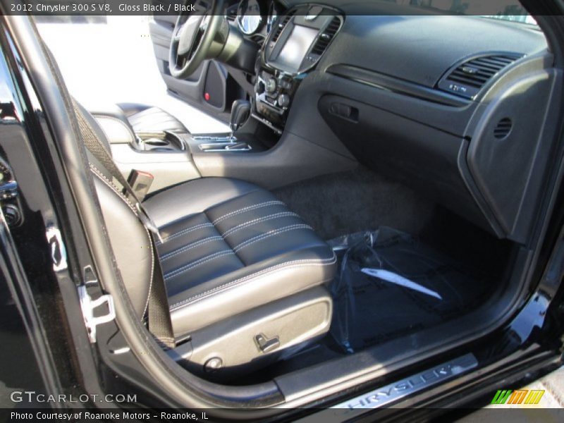 Gloss Black / Black 2012 Chrysler 300 S V8