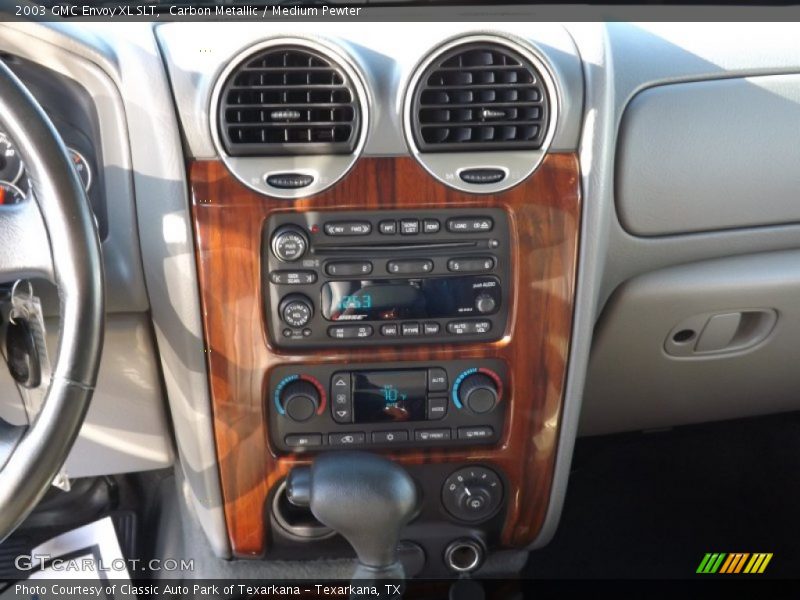 Controls of 2003 Envoy XL SLT
