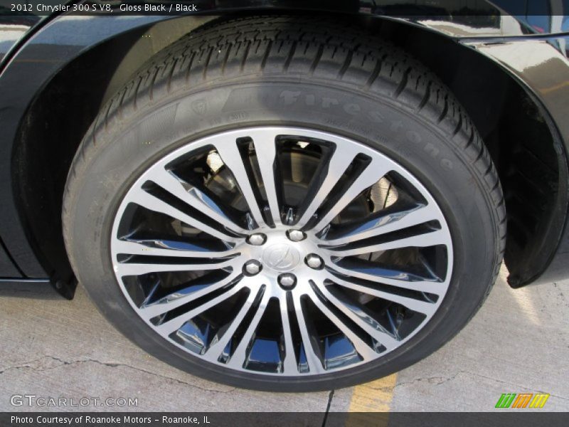  2012 300 S V8 Wheel