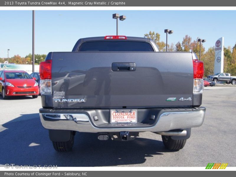 Magnetic Gray Metallic / Graphite 2013 Toyota Tundra CrewMax 4x4