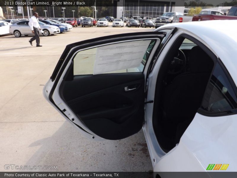 Bright White / Black 2013 Dodge Dart Limited
