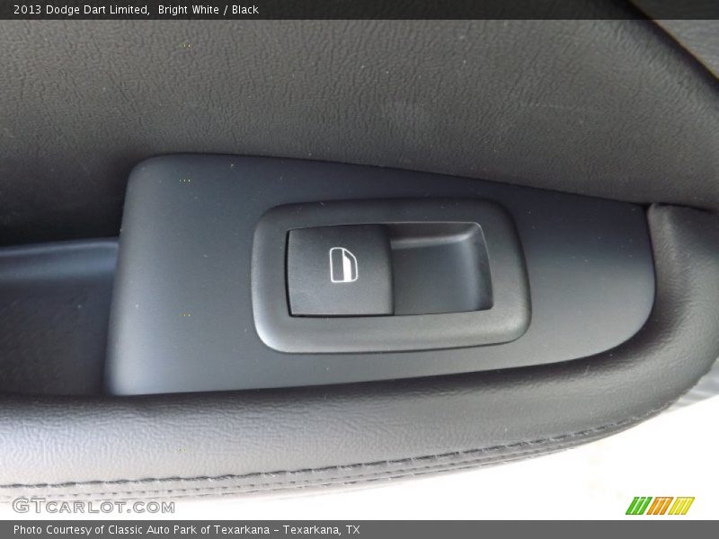 Bright White / Black 2013 Dodge Dart Limited