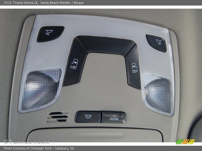 Sandy Beach Metallic / Bisque 2013 Toyota Sienna LE