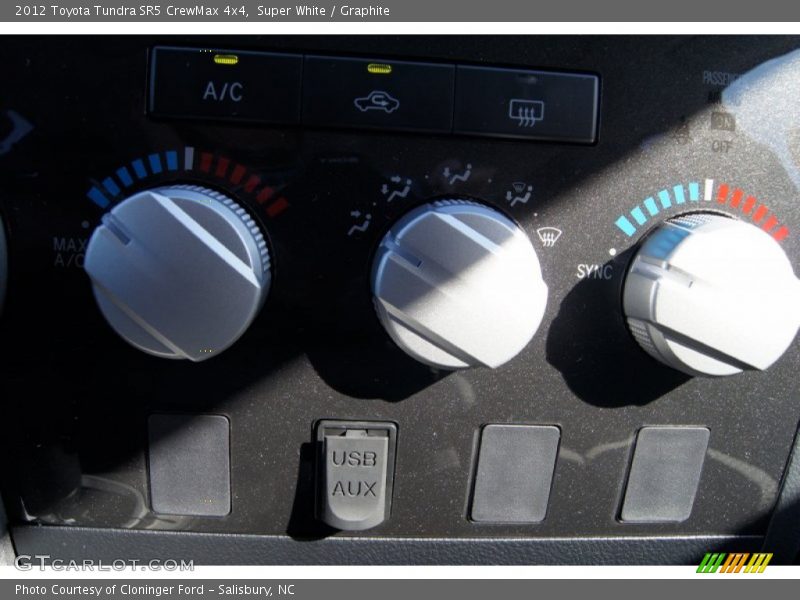 Super White / Graphite 2012 Toyota Tundra SR5 CrewMax 4x4
