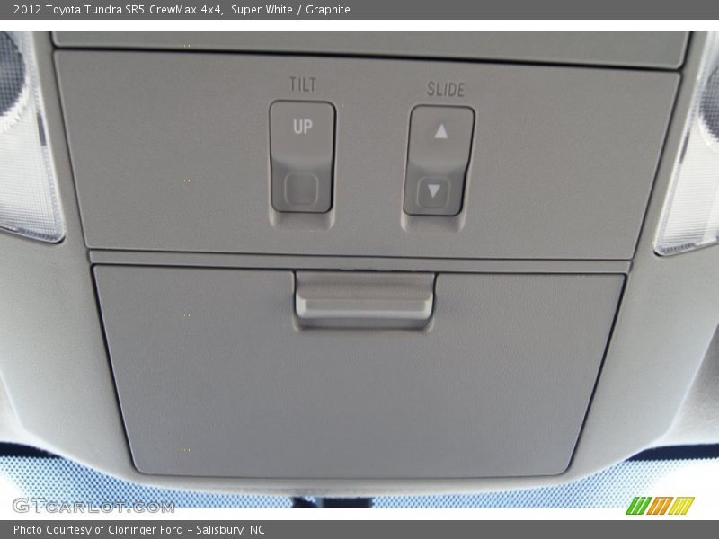Super White / Graphite 2012 Toyota Tundra SR5 CrewMax 4x4