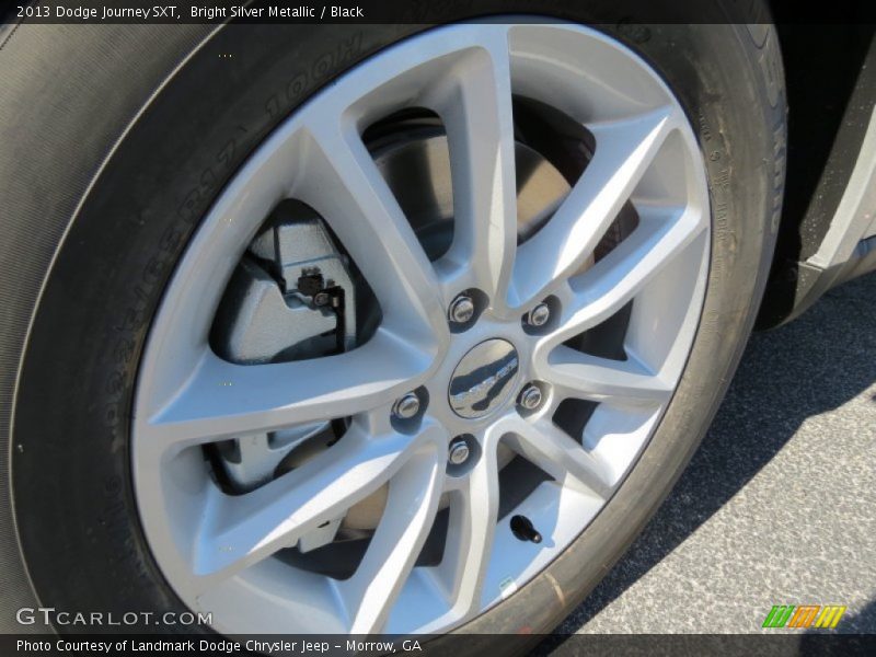 Bright Silver Metallic / Black 2013 Dodge Journey SXT