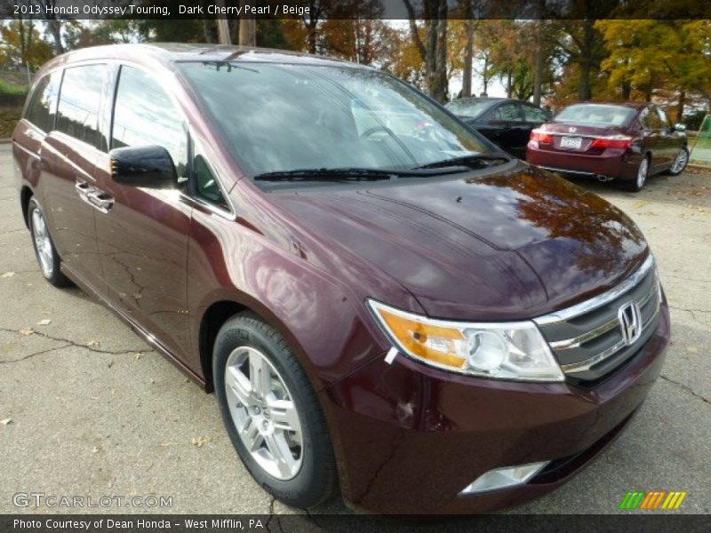 Front 3/4 View of 2013 Odyssey Touring