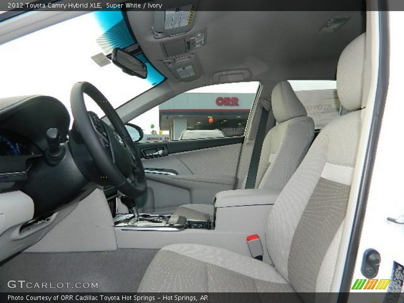 Super White / Ivory 2012 Toyota Camry Hybrid XLE