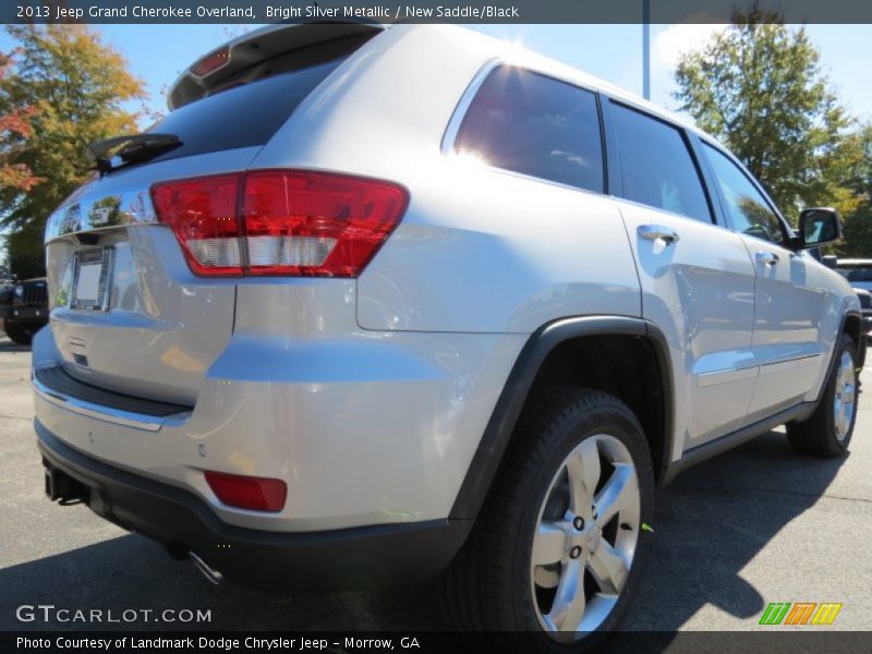 Bright Silver Metallic / New Saddle/Black 2013 Jeep Grand Cherokee Overland