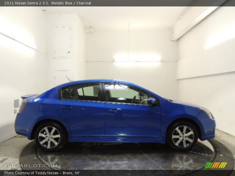 Metallic Blue / Charcoal 2011 Nissan Sentra 2.0 S