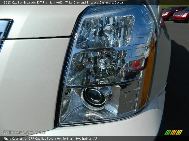 White Diamond Tricoat / Cashmere/Cocoa 2013 Cadillac Escalade EXT Premium AWD