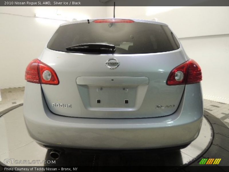 Silver Ice / Black 2010 Nissan Rogue SL AWD