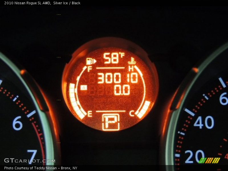 Silver Ice / Black 2010 Nissan Rogue SL AWD