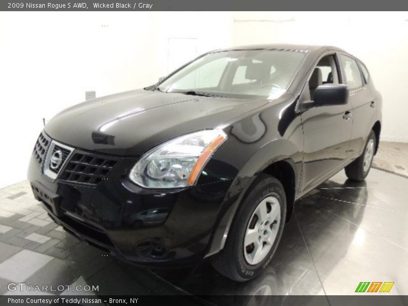 Wicked Black / Gray 2009 Nissan Rogue S AWD