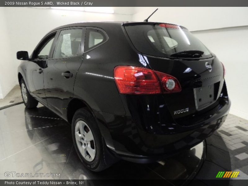 Wicked Black / Gray 2009 Nissan Rogue S AWD