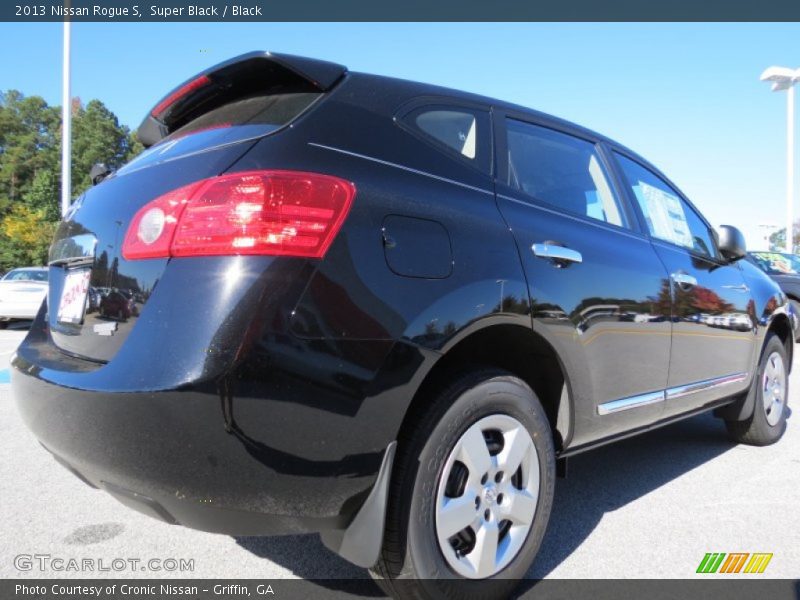 Super Black / Black 2013 Nissan Rogue S